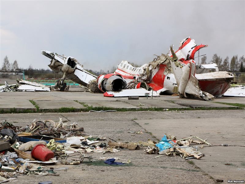 Польская комиссия признала вину своих пилотов в крушении президентского самолета под Смоленском