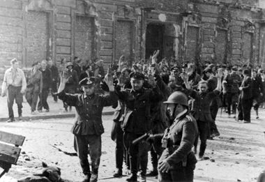 Правая история: Как клевещут на спасителей Польши