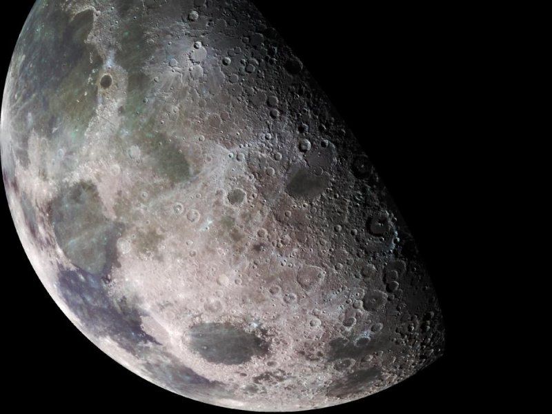 Роскосмос объявил конкурс на проект лунной ракеты