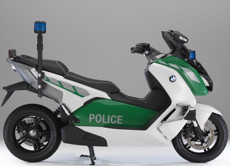 Полицейские мотоциклы BMW:  R1200RT, F800GT, F700GS, K1600GT, C600 Sport и C Evolution
