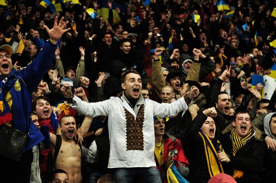 Спортивные события - Красивая футбольная победа Украины над Францией(фото+видео)