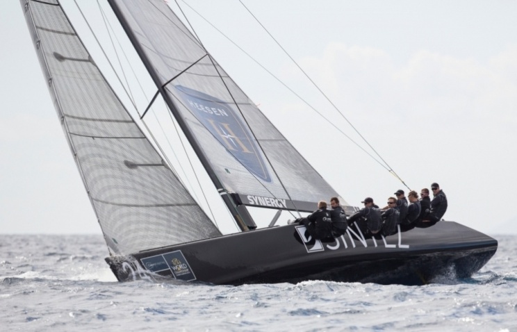 "Синергия" заняла второе место в общем зачете сезона гонок флота в классе яхт RC44
