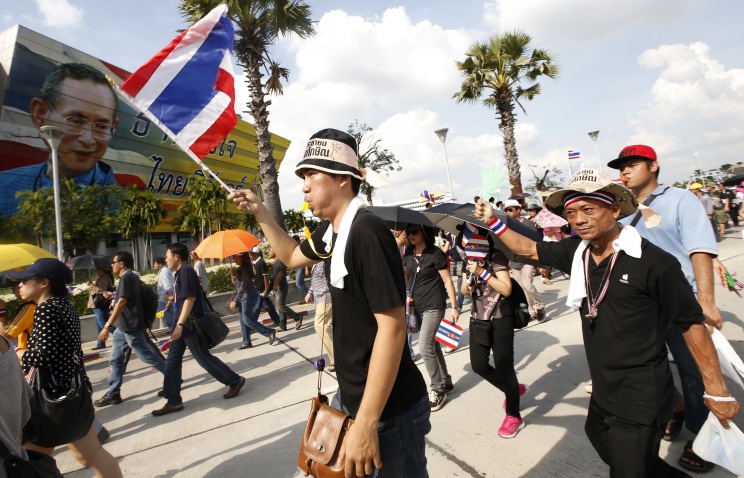 Власти Таиланда опровергают информацию о захвате оппозицией зданий провинциальных мэрий