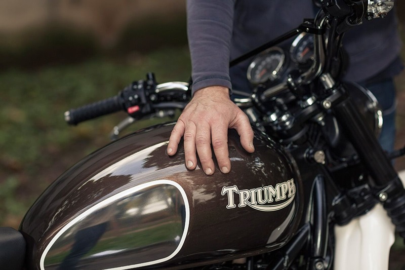 Мотоциклы с Triumph Scrambler комплектами Mr. Martini Scrambler Off Road/On Road