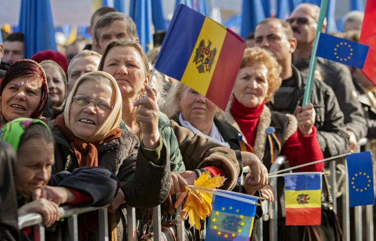 Грузия и Молдавия обменялись документами об ассоциации с ЕС
