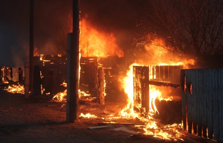 В Челябинской области при пожаре погибли трое детей