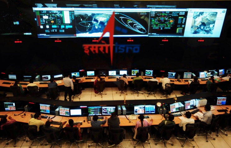 Первый индийский зонд "Мангальян" взял курс на Марс