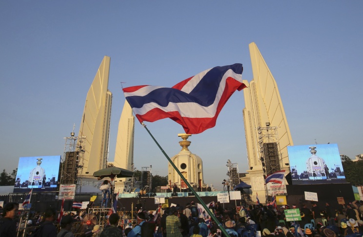 В Таиланде оппозиционеры захватили один из телеканалов