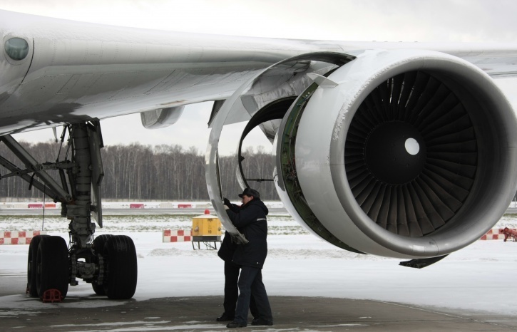 В аэропорту Петропавловска-Камчатского эвакуированы пассажиры из-за угроз трех дебоширов