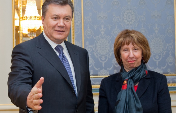 Виктор Янукович и Кэтрин Эштон обсудили пути выхода из кризиса на Украине