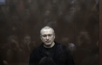 Жириновский: если Ходорковский просит о помиловании, значит, признает свою вину