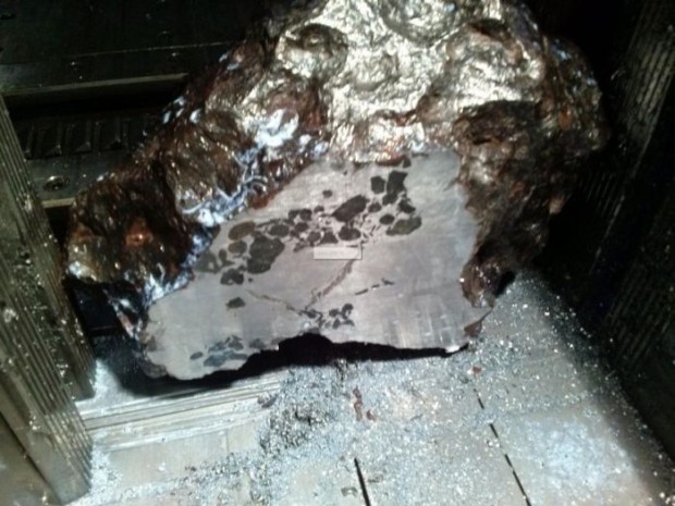 Как выглядит Челябинский метеорит в разрезе