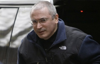 Фирма OBO Bettermann, на чьем самолете Ходорковский прибыл в Берлин, ведет дела в России
