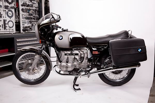 Классический мотоцикл BMW R90S 2014