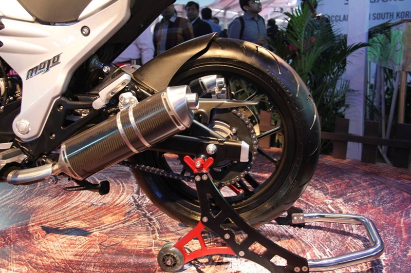 Новый мотоцикл Mahindra Mojo 300 2014