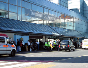Аэропорт Хитроу останется парализованным после Рождества