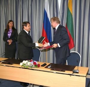 Литва утвердила новый порядок калининградского транзита